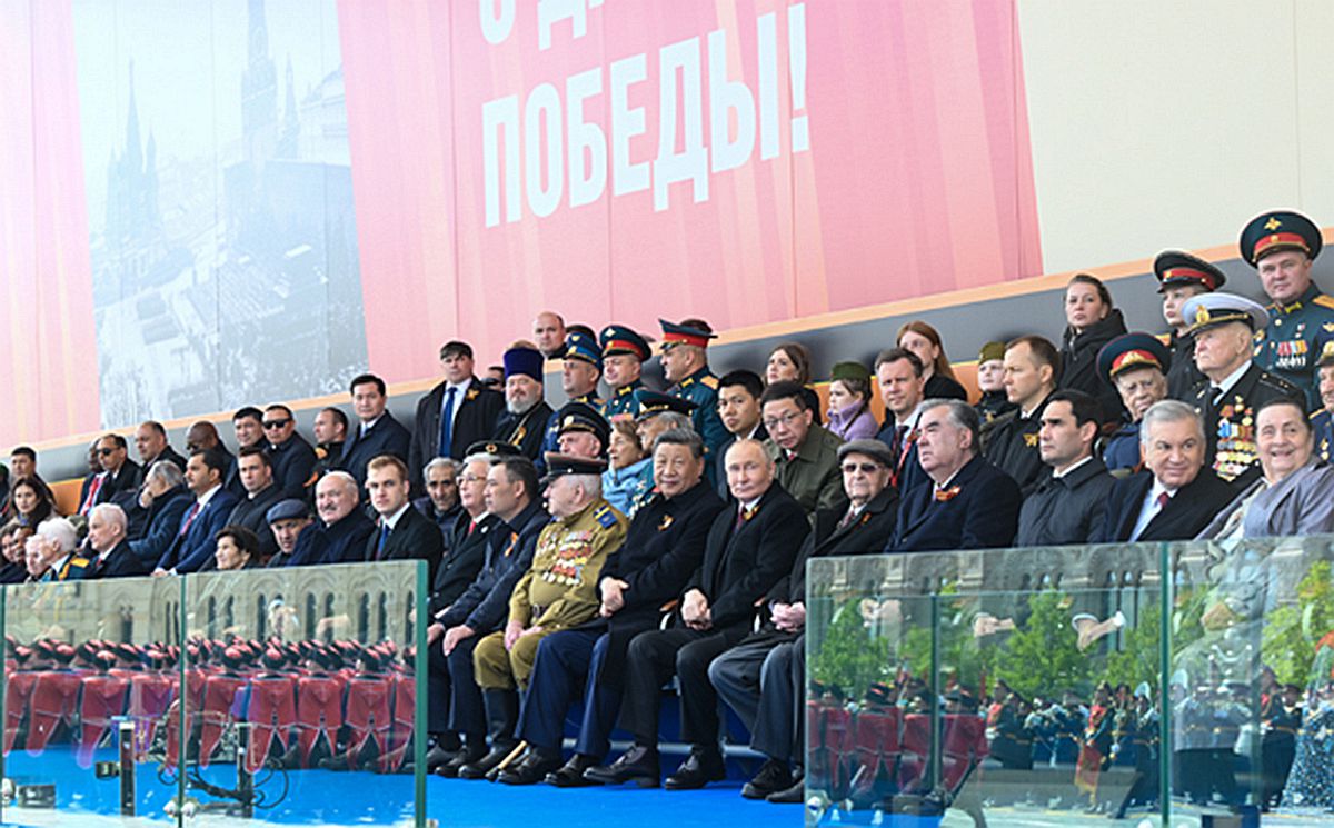 51吃瓜网出席俄罗斯纪念苏联伟大卫国战争胜利80周年庆典